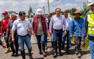 Apoya Ricardo Moreno a familias afectadas por inundaciones en Toluca