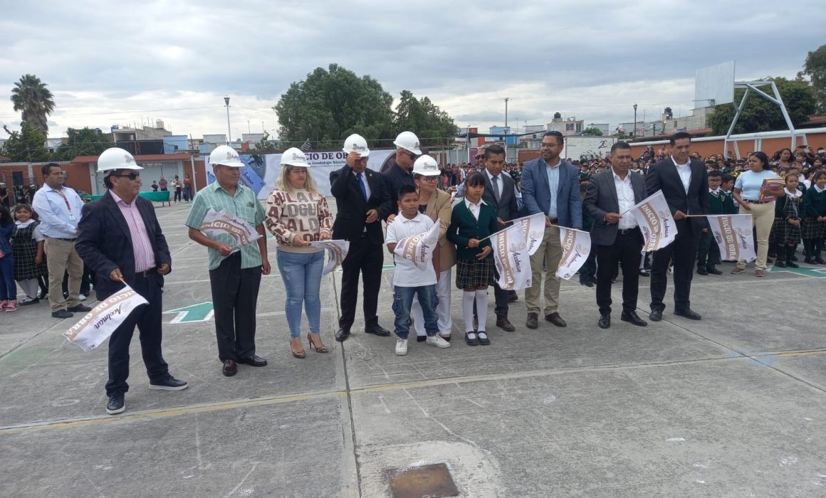 Apuesta por mejor infraestructura en Acolman en el regreso a clases