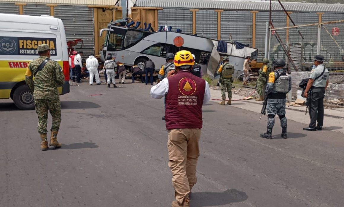 Confirma GEM a 55 heridos en accidente de tren en Atlacomulco