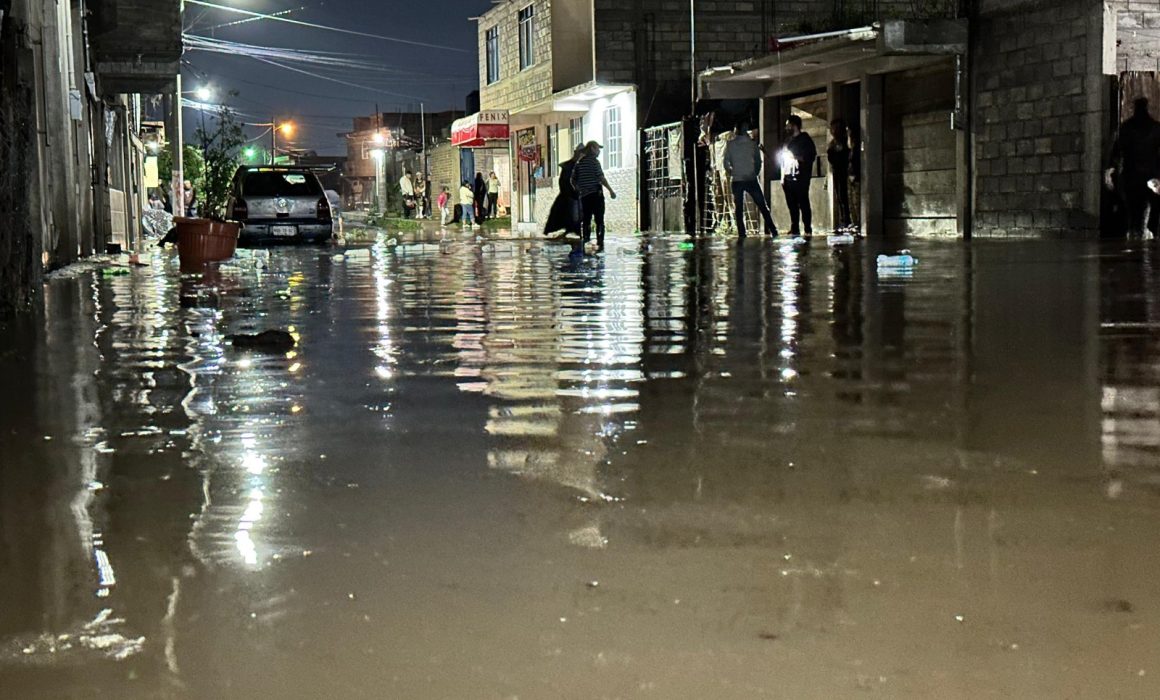 Deja gobierno a su suerte a damnificados de Ixtapaluca tras lluvias