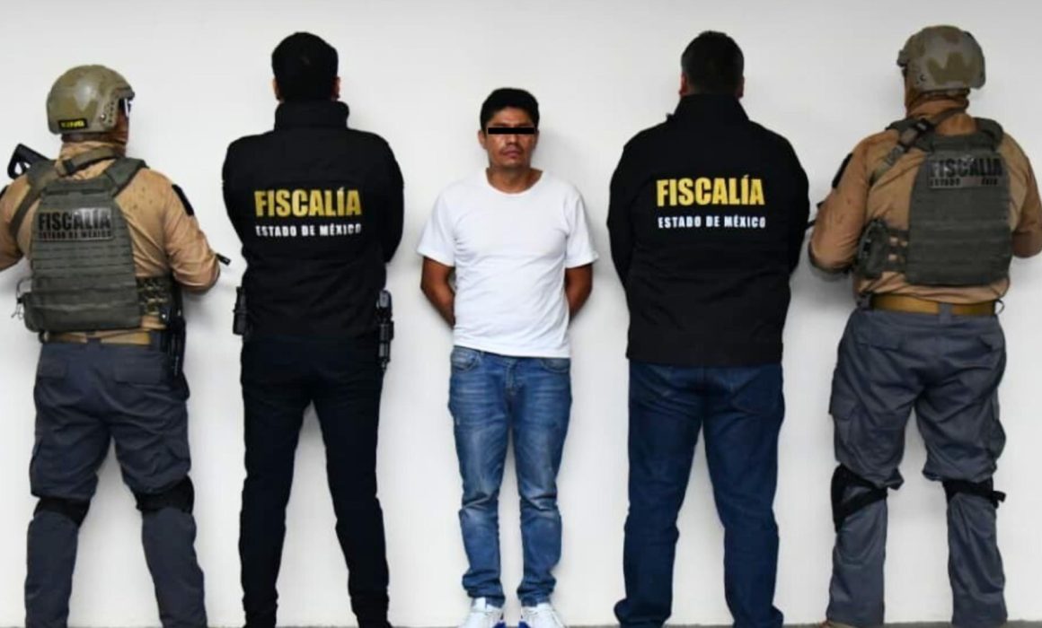 Chofer que chocó con tren llevaba la música a todo volumen revela FGJEM