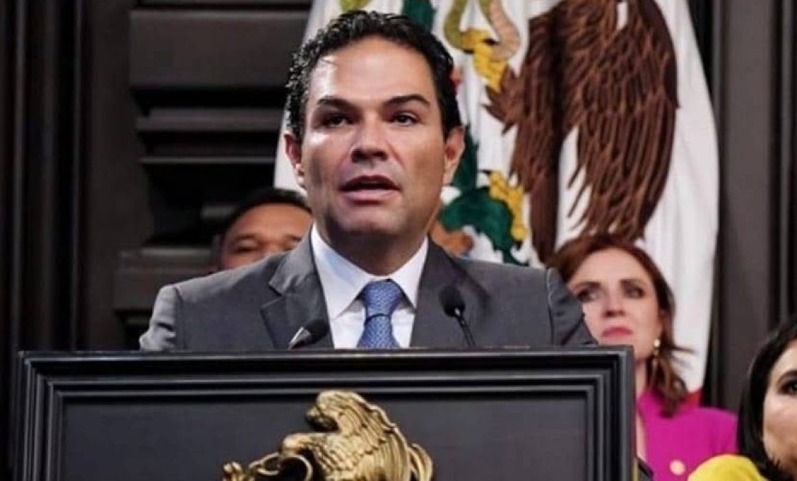Gana terreno corriente del PAN en Edomex con Enrique Vargas