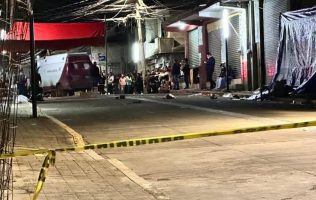 Mueren 4 en Xalatlaco durante riña en Tianguis