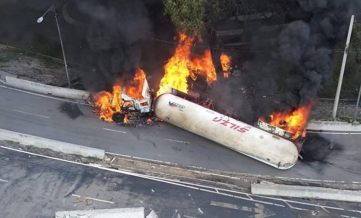 Reabren el Puente la Concordia tras explosión de pipa de gas LP