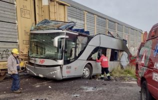 Reportar situación de pacientes tras accidente en Atlacomulco-Maravatío