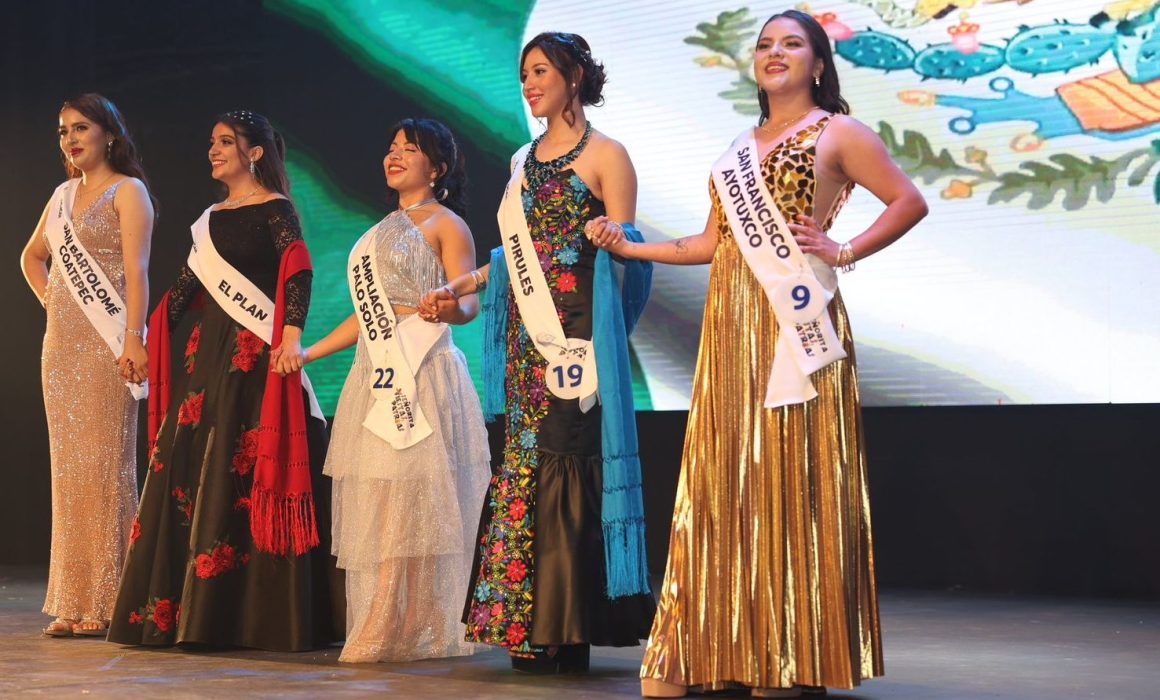 Representa Angélica Daniela Cruz a Huixquilucan en Señorita Fiestas Patrias 2025