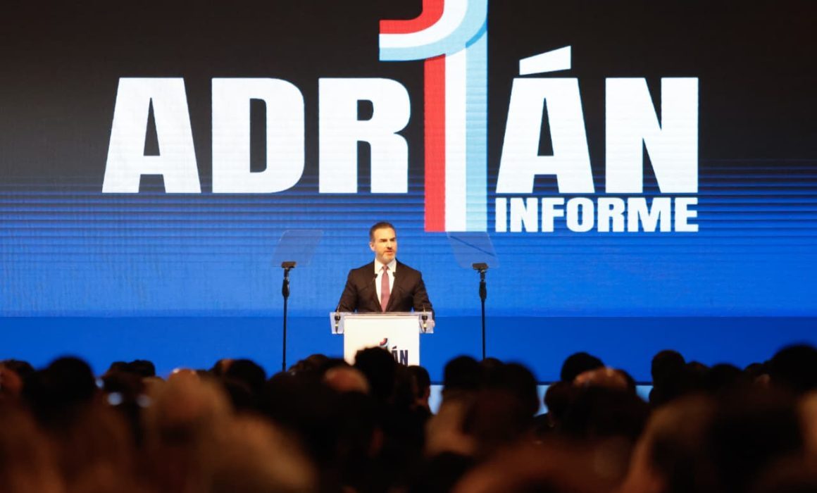 Rinde Adrián de la Garza su Primer Informe como Alcalde de Monterrey y destaca la seguridad y el bienestar social