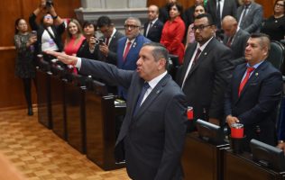 Rinde protesta Héctor Macedo como nuevo Presidente del TSJEM