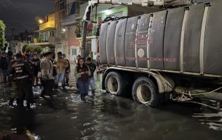 Siguen labores por inundaciones en Nezahualcóyotl; 24 colonias afectadas