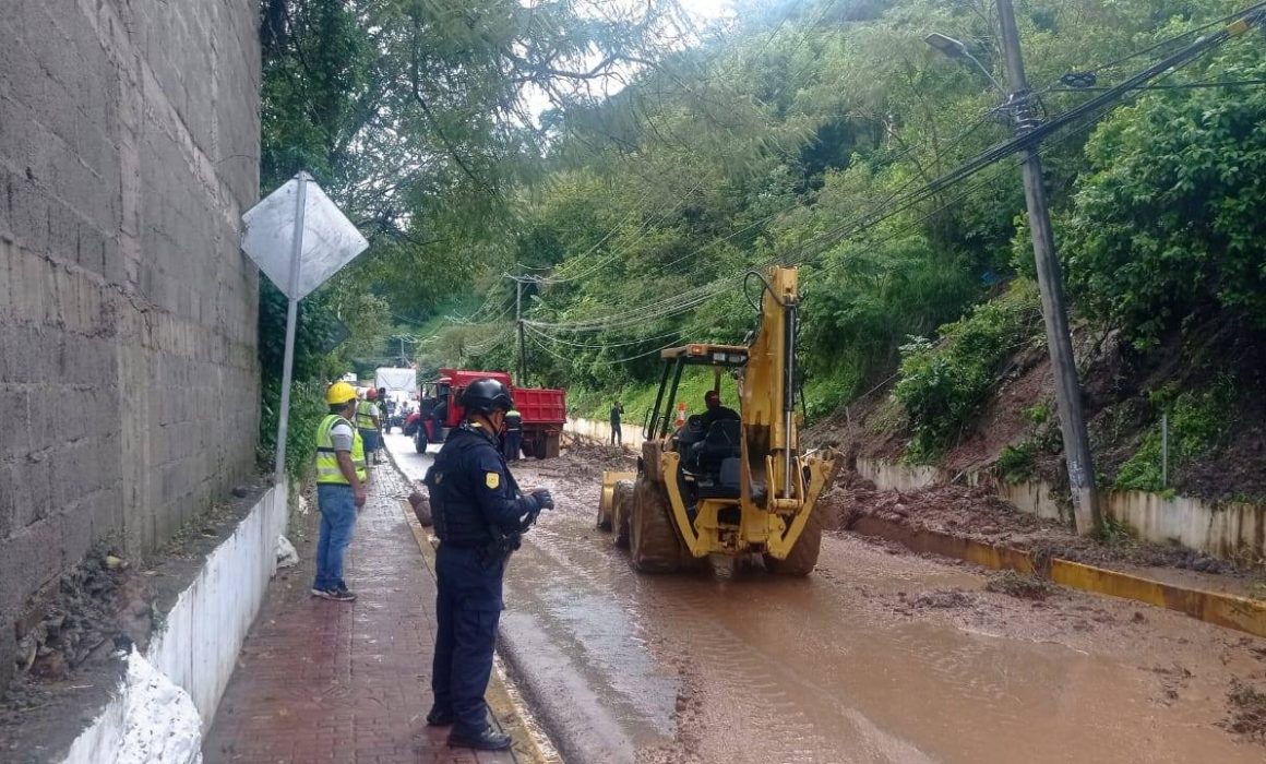 Sufre Temascaltepec deslaves y afectaciones por tormenta