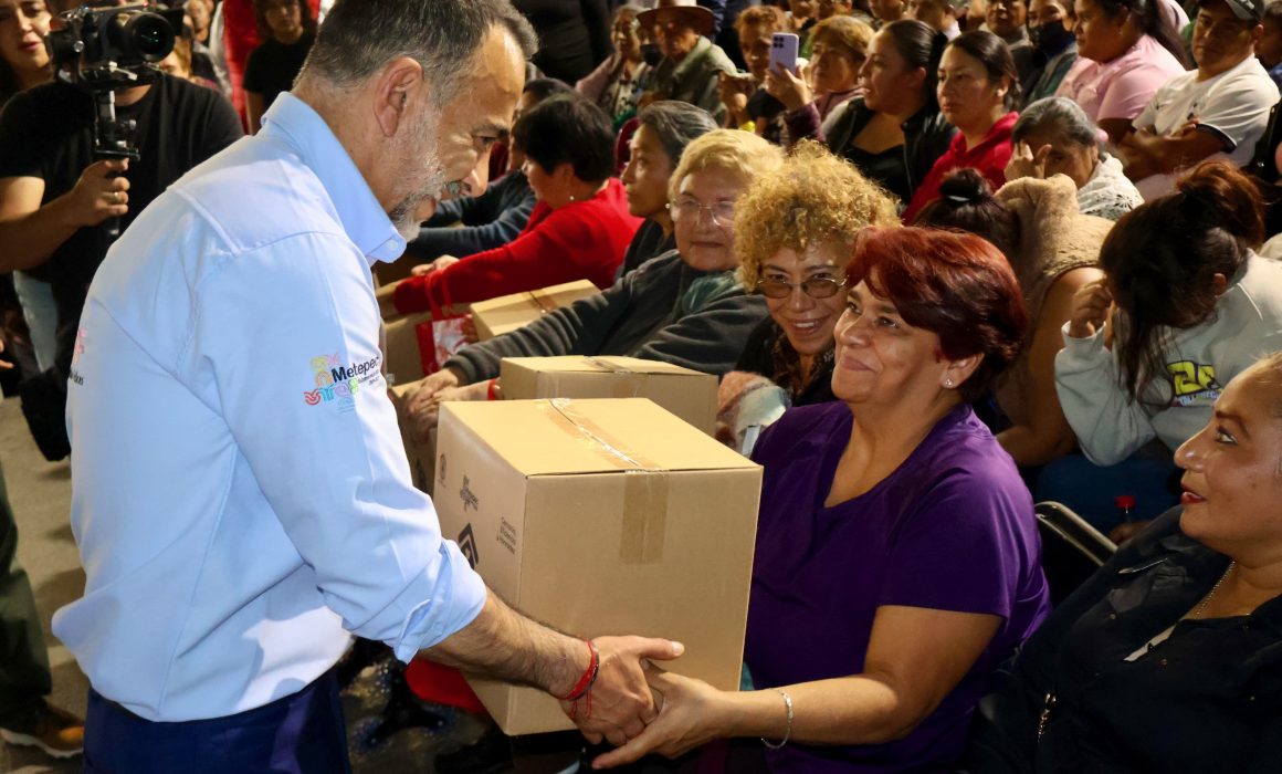 Triplica Fernando Flores apoyos alimentarios a familias mediante el CASAFF