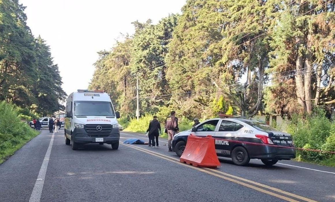 Pierde la vida hombre al cruzar la México-Cuautla; responsable huye