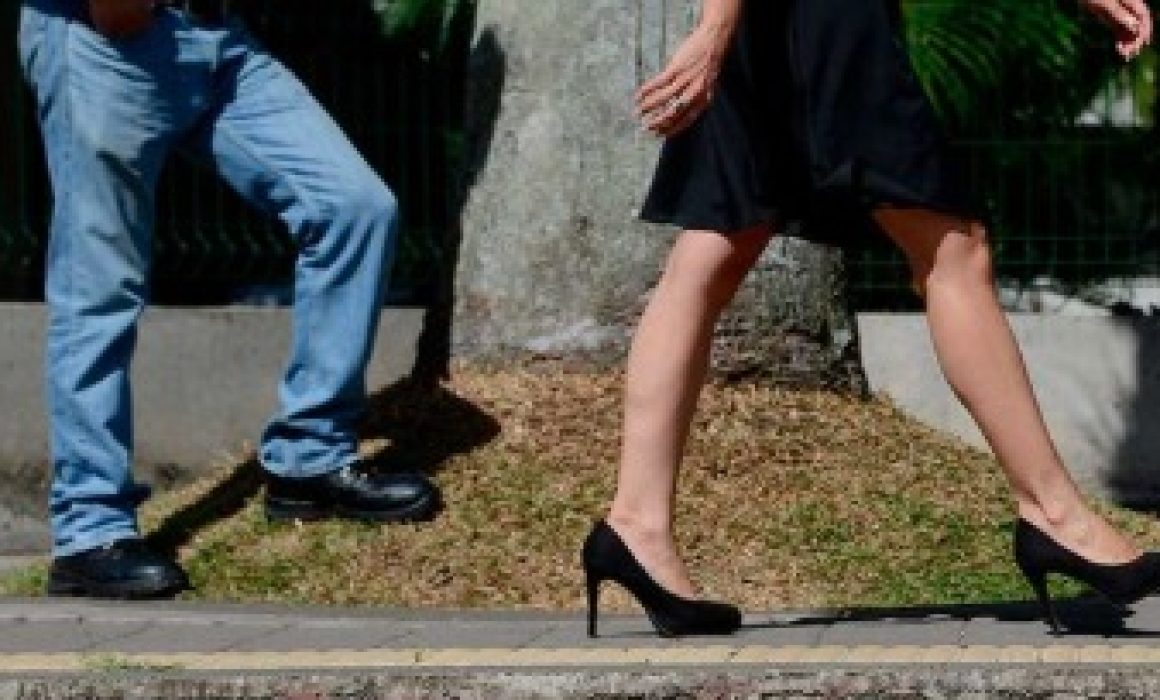 Graban a masculino masturbandose en Ecatepec luego de perseguir a mujer
