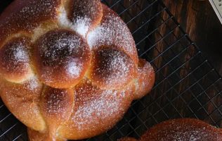 Invitan en Nextlalpan a aprender a elaborar Pan de Muerto