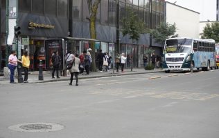 Afectará aumento de pasaje a desayunos universitarios en el Edomex