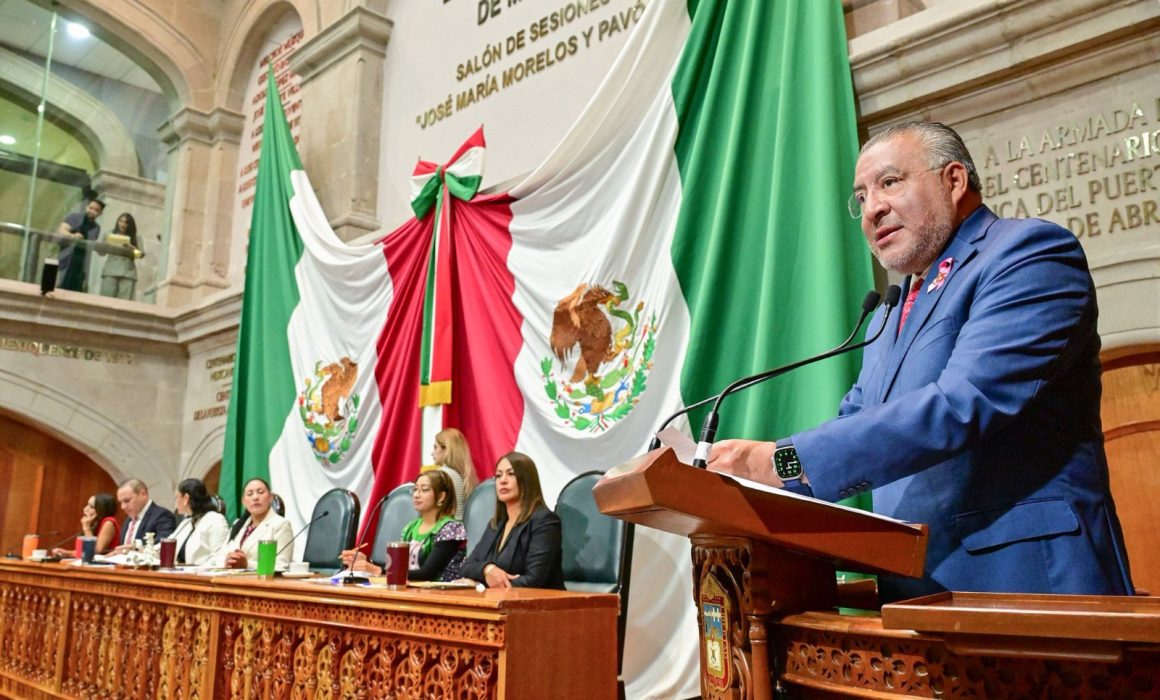 Anuncia Horacio Duarte programa para atender los baches