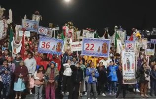 Arriban miles de peregrinos de Atlacomulco a la Basílica de Guadalupe
