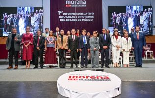 Asiste Delfina Gómez a Informe Legislativo de Diputados federales