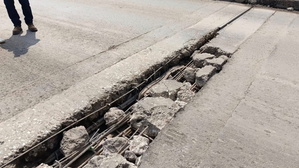 Cierran puente Madero por riesgos estructurales en Cuautitlán México