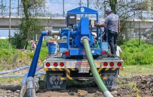 Damnificados de Lerma piden sus 8 mil pesos para limpiar sus casas