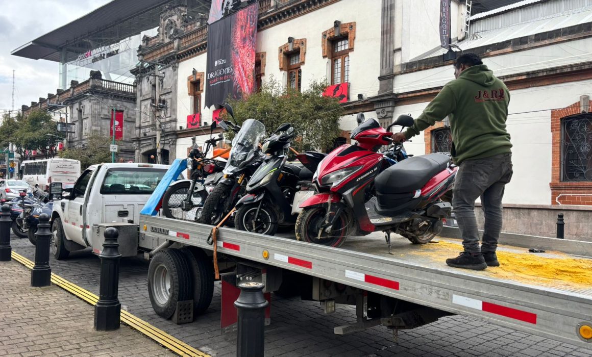 Decomisan autoridades de Toluca 87 motos sin placa