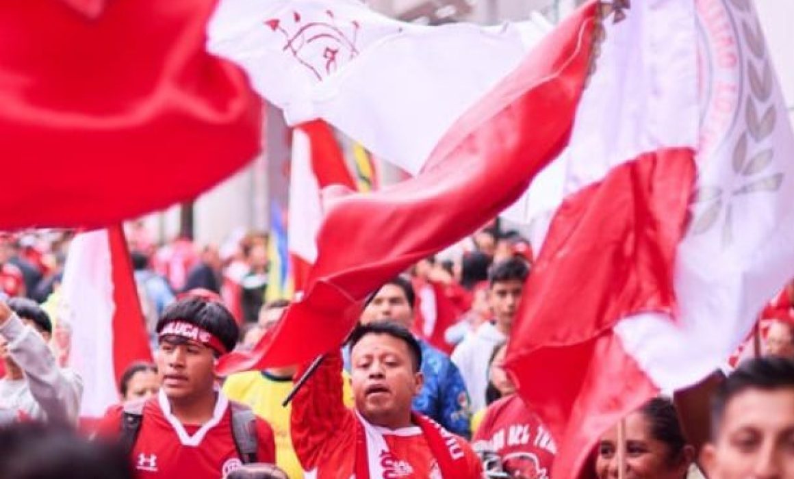 Demanda cineasta a Deportivo Toluca