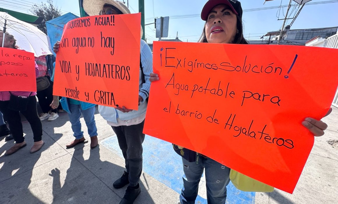Demandan vecinos a Xóchitl Flores solución por falta de agua en Chimalhuacán