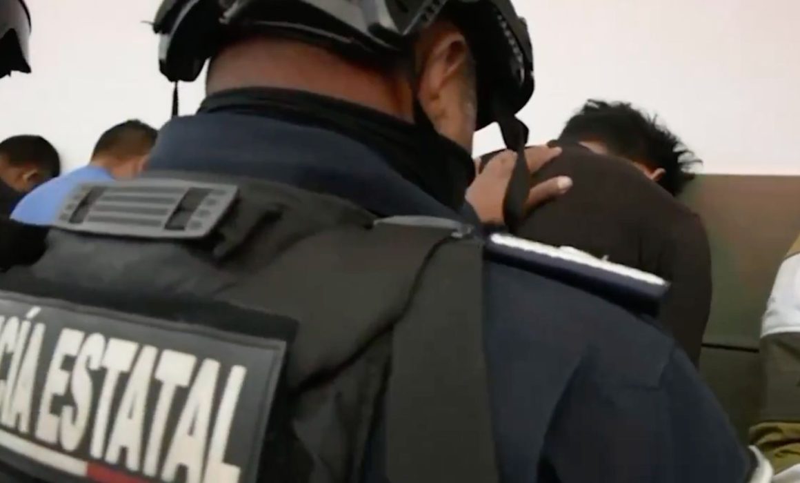 Desarticulan a célula criminal en Vila de Allende; en operativo detiene a 12 personas
