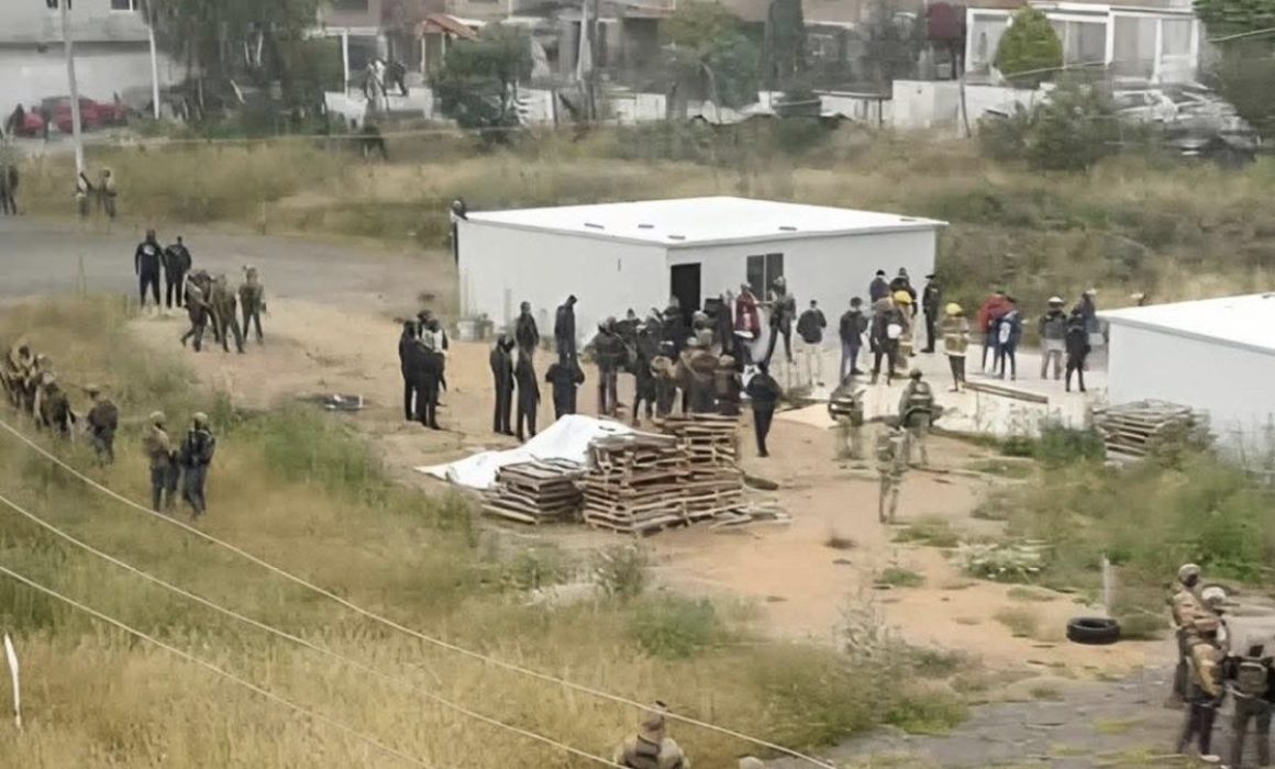 Despliegan operativo de seguridad en Tultitlán; buscan recuperar un predio