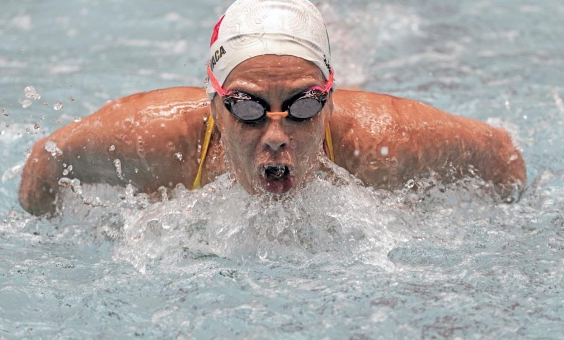 Destacan nadadores del Estado de México en Campeonato Master