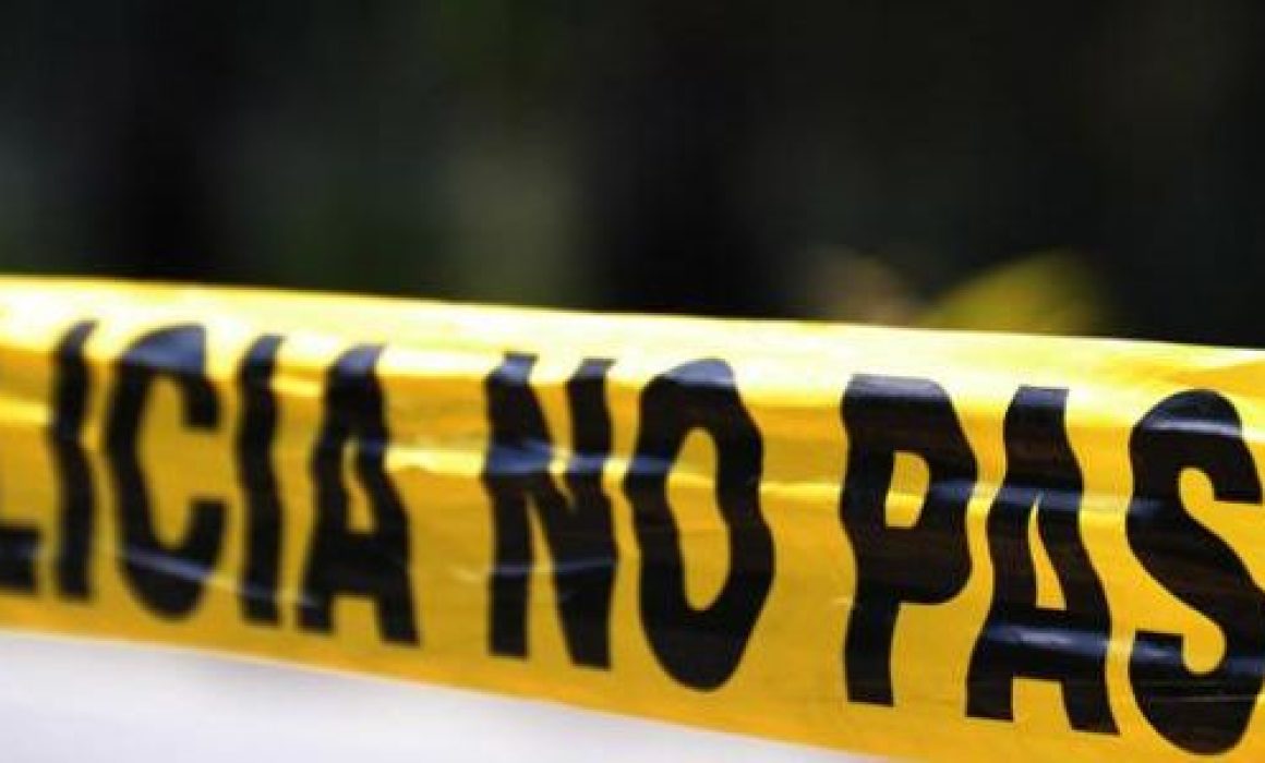 Embiste tráiler a motociclista en la México-Texcoco; queda bajo las llantas
