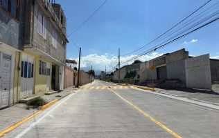 Entrega Zinacantepec nueva pavimentación que fortalece infraestructura vial