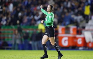 Explotan contra silbante mexicana Katia Itzel García en Mundial Sub 20