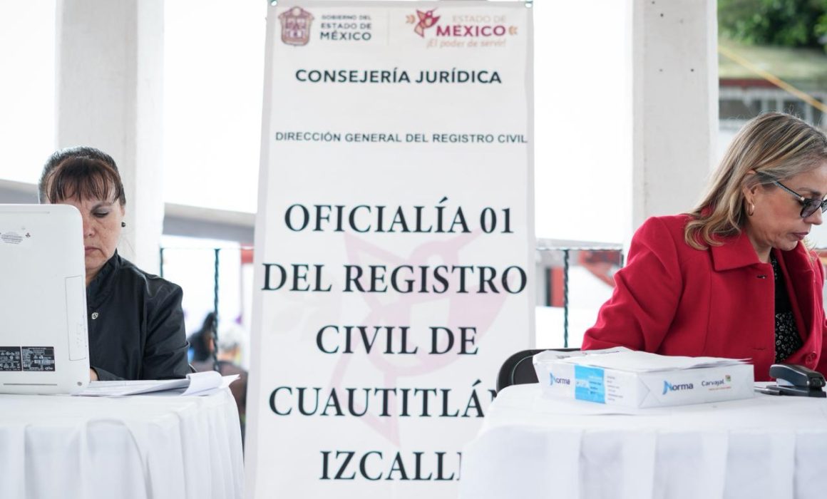 Facilitan trámites gratuitos a familias de Cuautitlán Izcalli