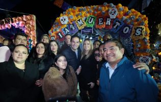 Fomenta Huixquilucan tradiciones con colorida exhibición de ofrendas