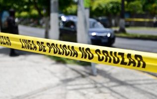 Huye conductor tras arrollar a motociclista en Tultitlán