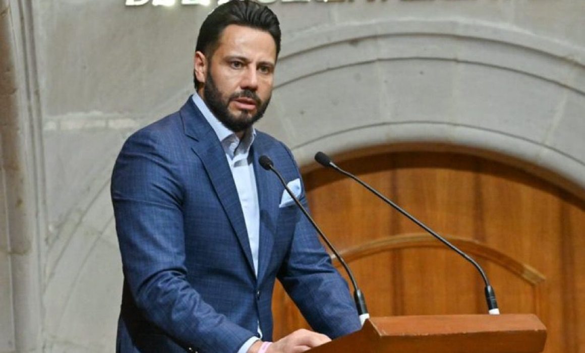 Impulsa Anuar Azar vialidades seguras y políticas humanas en Edomex