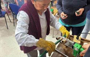 Impulsan participación femenina en mantenimiento del agua en el Edomex