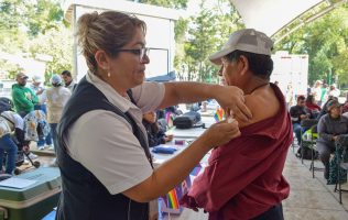 Intensifican vacunación contra sarampión y rubeola en Edomex