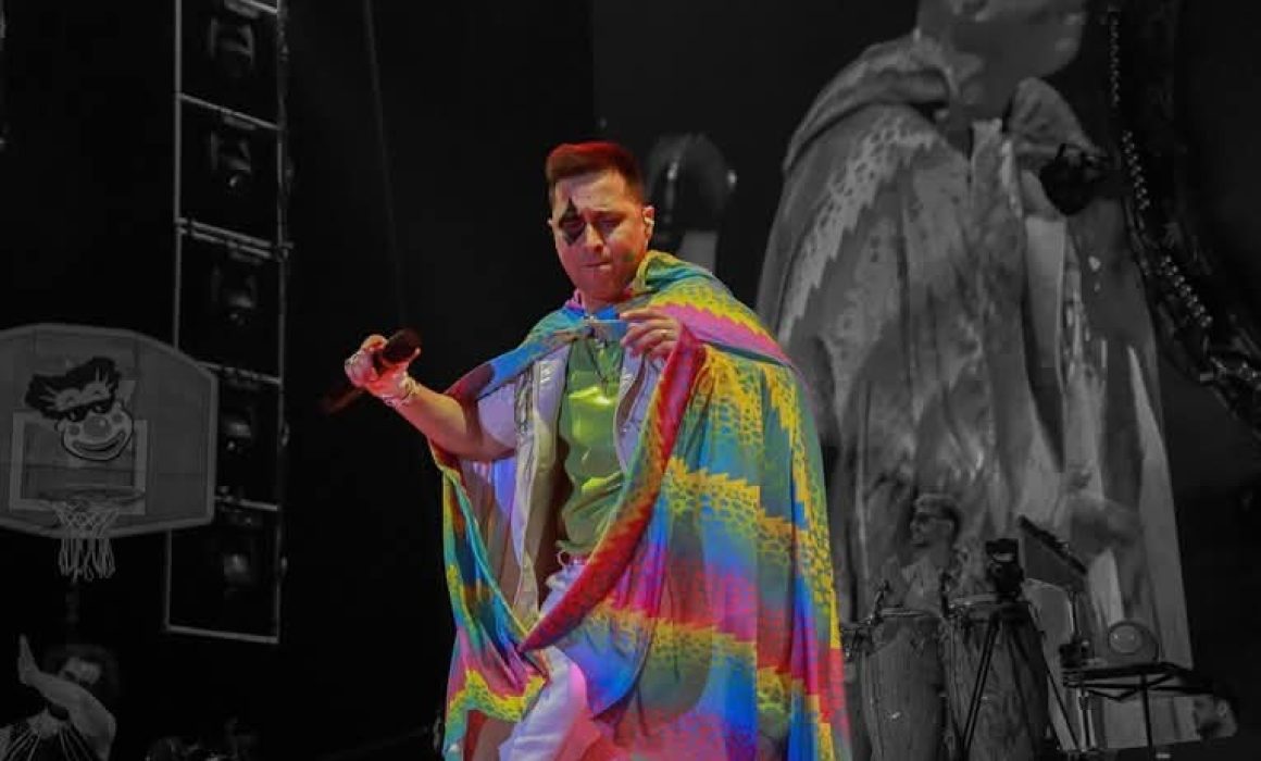 Llenaron Los Caligaris de Maquillaje & Canción la Arena CDMX