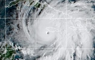 Melissa se acerca a Jamaica con lluvias y vientos catastróficos
