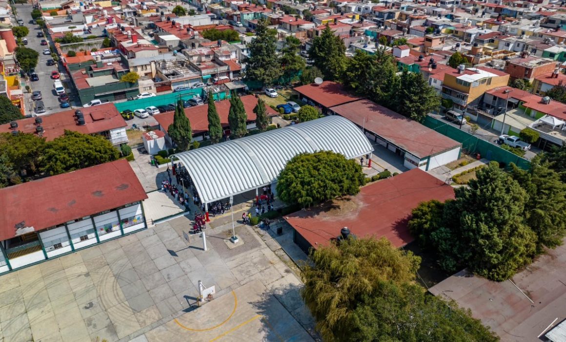 Obliga maestra de Coacalco a alumnos a torturarse para que aprendan