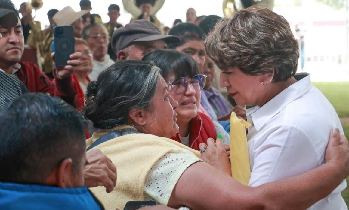 Pone Delfina Gómez a Mujeres al Volante del transporte publico