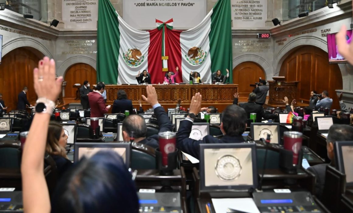 Proponen en Edomex becas para huérfanos de feminicidio y desaparecidos