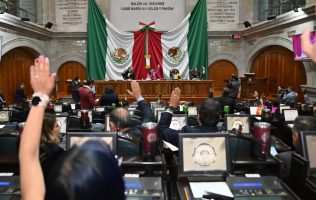 Proponen en Edomex becas para huérfanos de feminicidio y desaparecidos