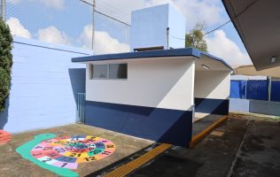 Renueva Huixquilucan salones de clases y patio en jardín de niños