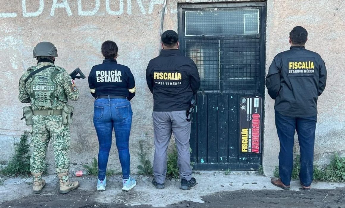 Sellan predio con vehículos y artículos robados en Coyotepec