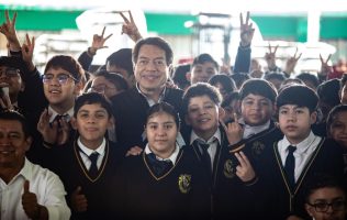Supervisa Mario Delgado avances educativos en Ixtapaluca