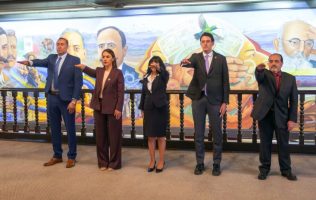 Toma protesta Delfina Gómez a los nuevos integrantes de su gabinete