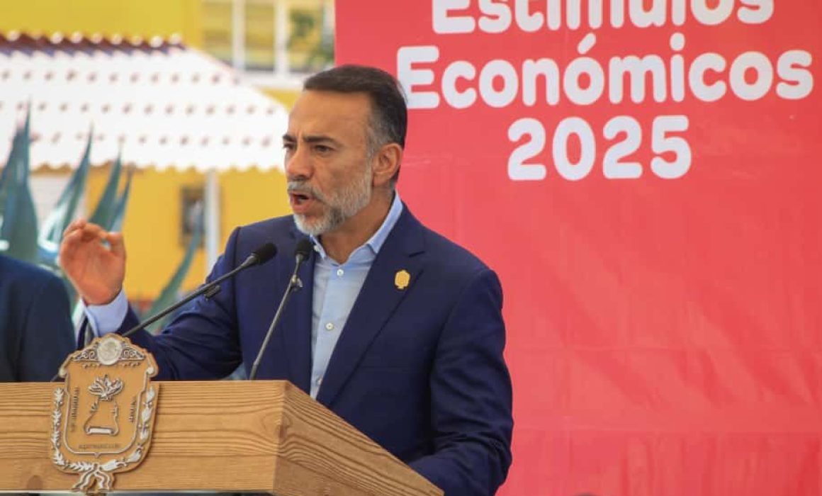 Amplía Fernando Flores Policía de Metepec; integran unidad Antidelito